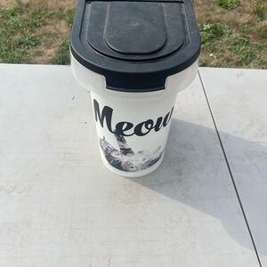 Cat Food Storage Container with Black Lid